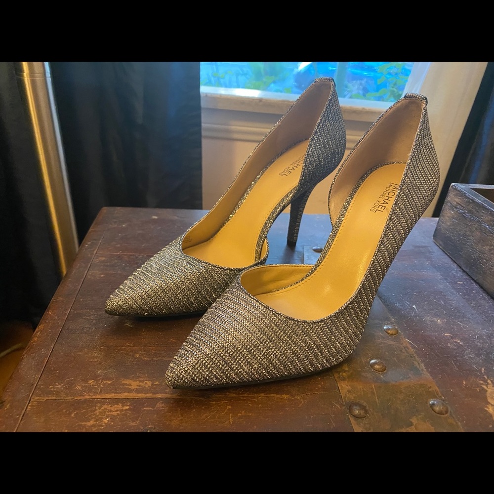 Michael Kors silver/gray metallic high heels, 7m